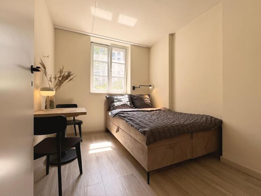 Natural In The Center - Old Town Apartment